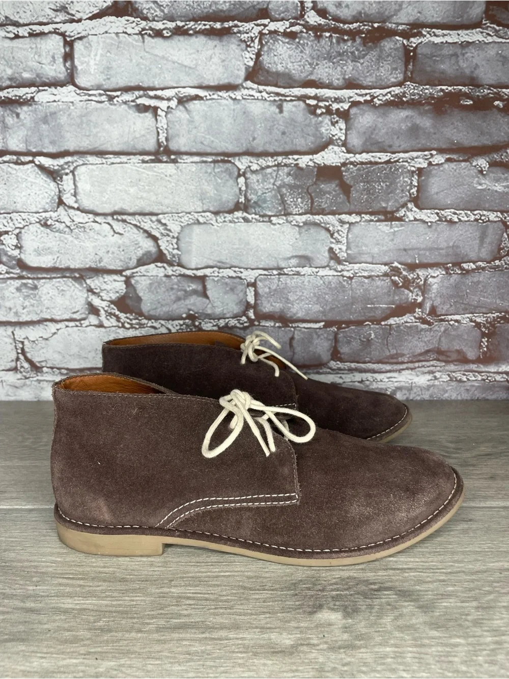 Bernardo selling brown